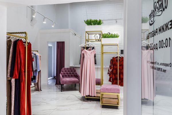 Шоурум одежды WhiteRoom (Краснодар) 40 кв